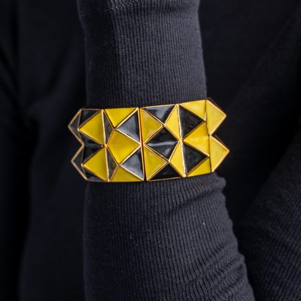 Black and Yellow Enamel Pyramid Bracelet Supply