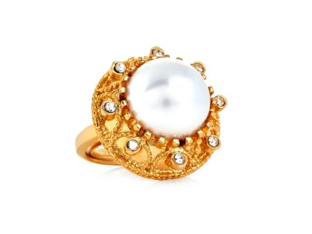 Gold Crystal and Pearl Cabochon Ring Hot on Sale