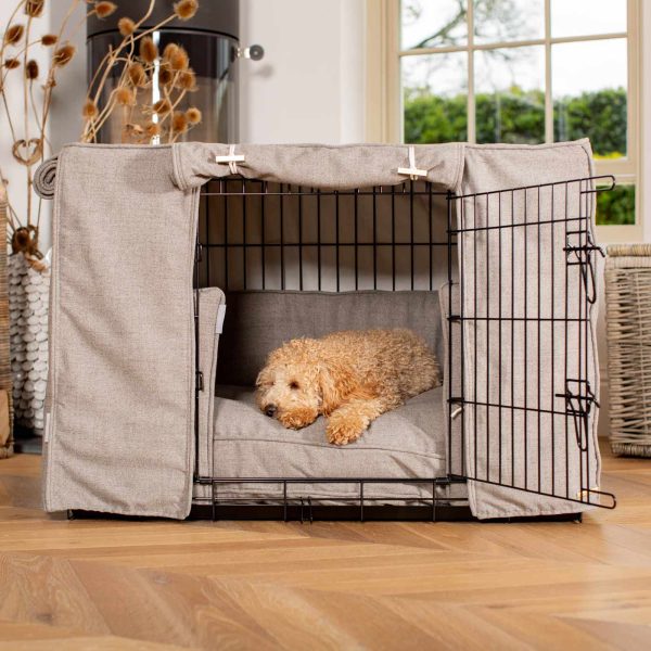 Dog Crate Set In Inchmurrin Ground by Lords & Labradors Fashion