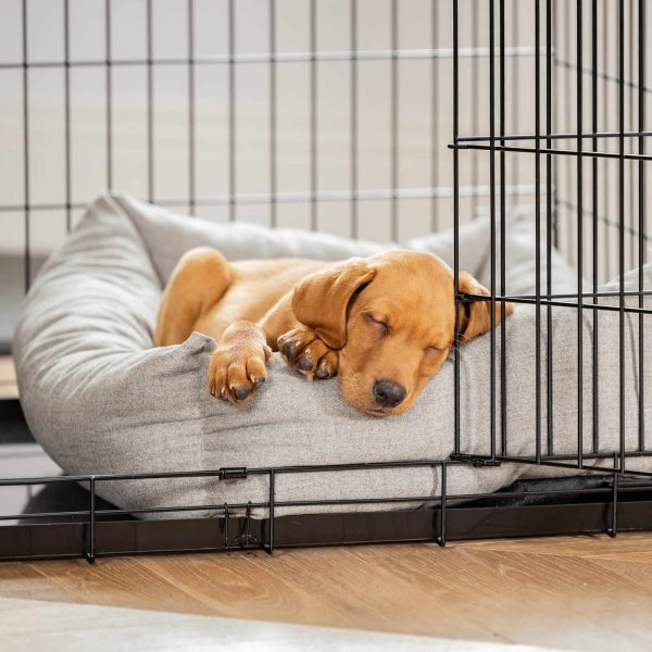 Cosy & Calming Puppy Crate Bed With Removable Covers In Inchmurrin Ground by Lords & Labradors For Sale