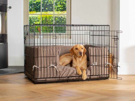 Dog Crate with Cushion & Bumper in Inchmurrin Umber by Lords & Labradors For Sale